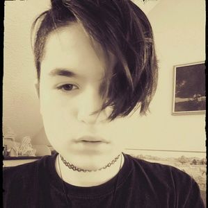 Meet your Posher, Eli